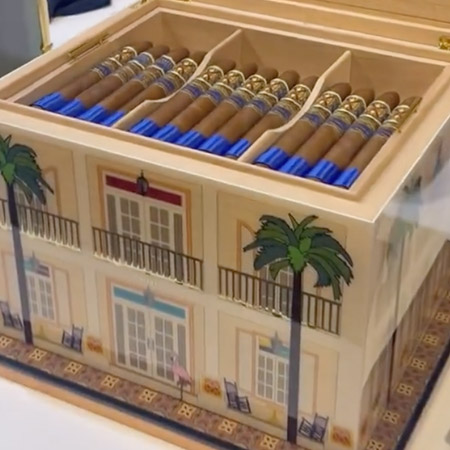 elie bleu fuente hemingway house humidor Opusx Hemingway Cigars